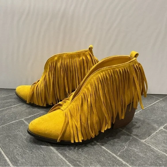 Wild G Golden Yellow Fringe Slip On Bootie Ankle Boot - Picture 1 of 11